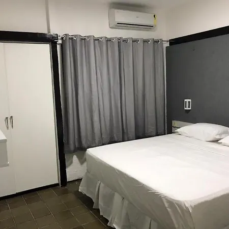 Apartamento 301 Flat Mobiliado Com Vista Total Mar Na Praia De Iracema *