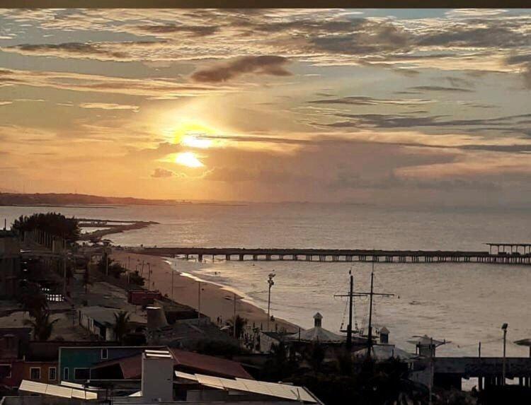 301 Flat Mobiliado Com Vista Total Mar Na Praia De Iracema * Fortaleza (Ceara)